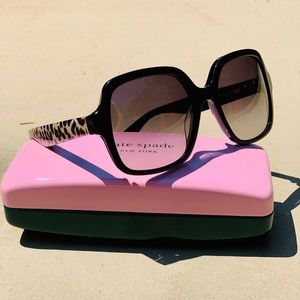 SOLD-Kate Spade♠️Katelee Square Leopard Sunglasses